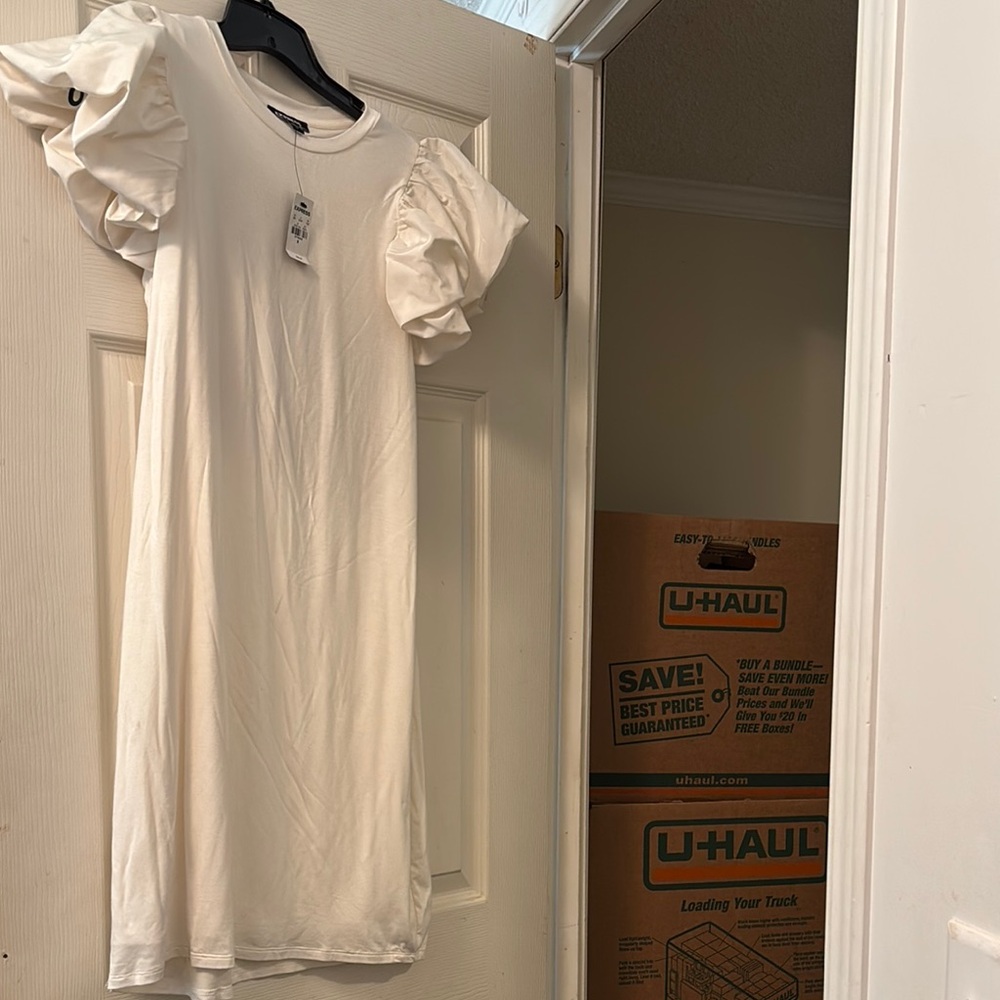 Express Cream Puff Sleeve Top